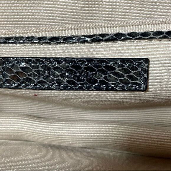 Anne Taylor Leather Shoulder Bag in Python Print - Picture 4 of 11